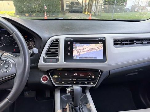 Used 2018 Honda HR-V EX-L image 20