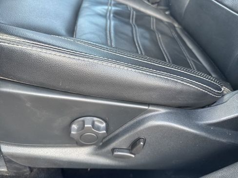 Used 2020 Ford EcoSport Titanium image 16