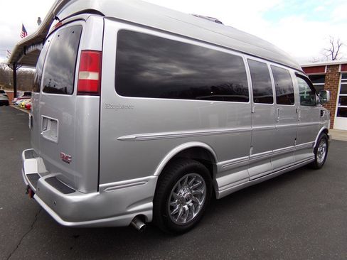 Used 2013 GMC Savana 2500 Extended image 8