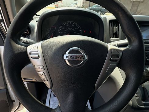 Used 2019 Nissan NV200 S image 15