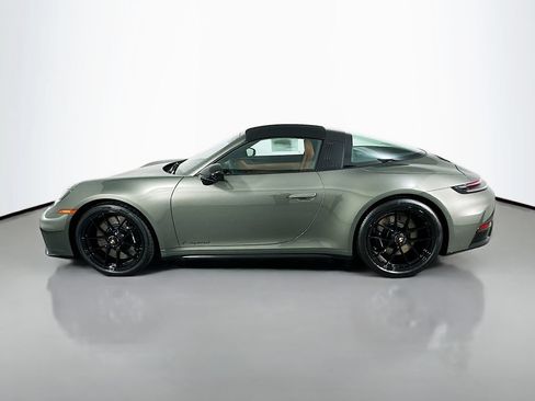 Used 2026 Porsche 911 Targa 4 GTS AWD/4WD image 2