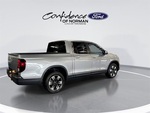 Used 2020 Honda Ridgeline RTL image 9