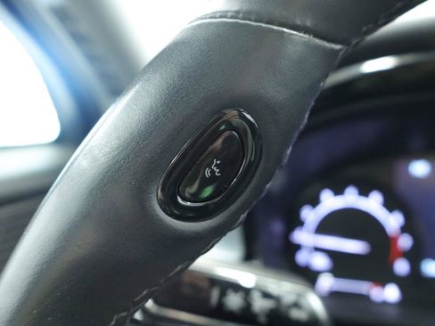 Used 2022 Lincoln Corsair AWD w/ Premium Package image 32
