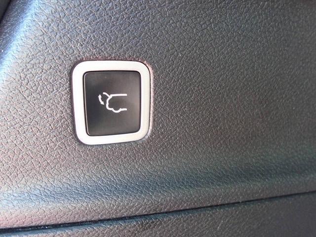 Used 2025 Chrysler Pacifica Select FWD image 29