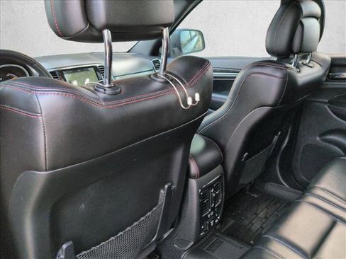 Used 2021 Jeep Grand Cherokee Trailhawk w/ Trailhawk Luxury Group image 17