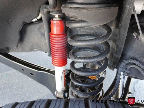 Used 2017 Ford F250 XLT w/ XLT Premium Package AWD/4WD image 4
