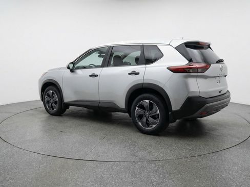 Used 2025 Nissan Rogue SV AWD/4WD image 6