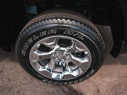 Used 2023 RAM 1500 Big Horn AWD/4WD image 8