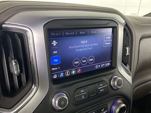 Certified 2022 GMC Sierra 1500 SLT w/ SLT Premium Package image 16