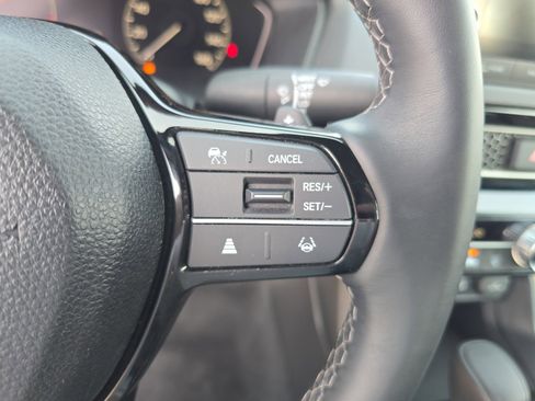 Used 2025 Honda Civic Sport image 22