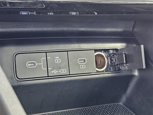 Certified 2025 Hyundai Santa Cruz SEL image 20