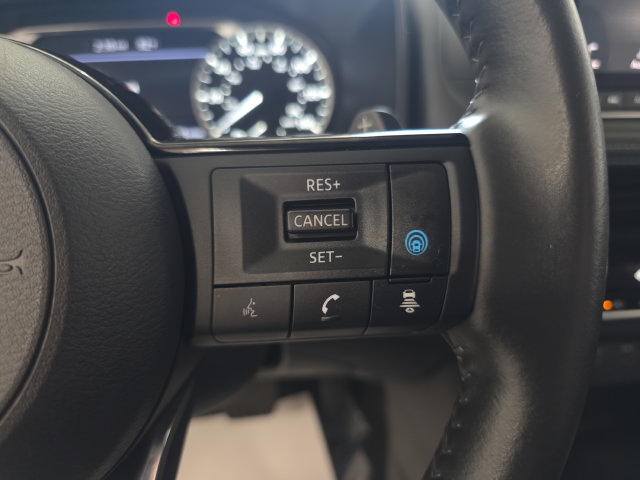 Used 2021 Nissan Rogue SV w/ Premium Package AWD/4WD image 12