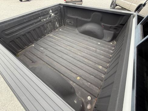 Used 2010 Ford F150 Lariat AWD/4WD image 9