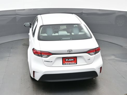 Used 2024 Toyota Corolla LE FWD image 37