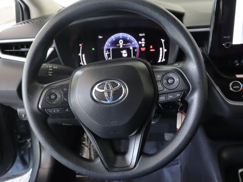 Used 2026 Toyota Corolla LE FWD image 12