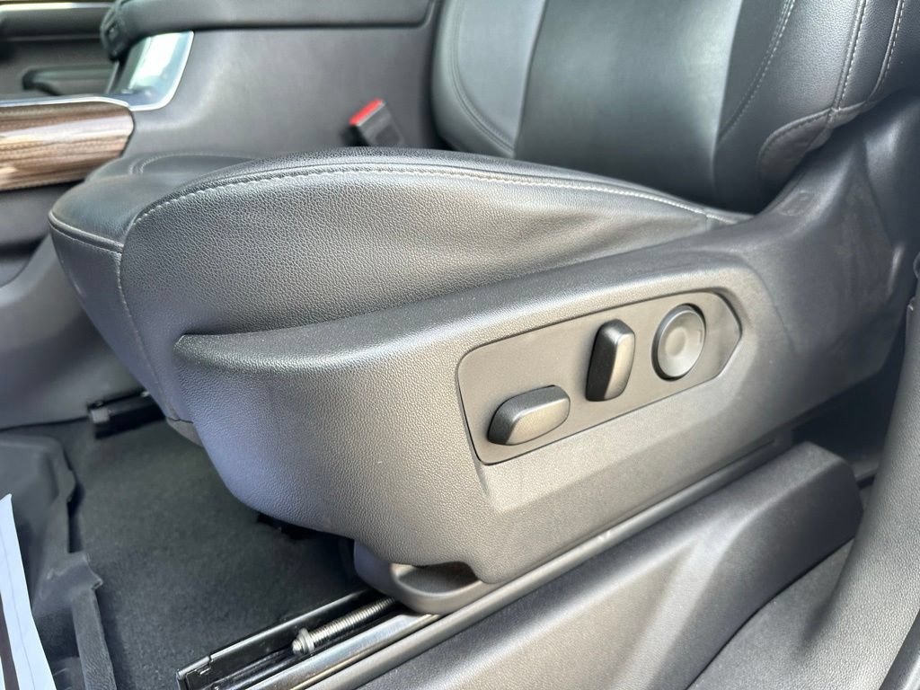 Used 2024 Chevrolet Silverado 1500 LT Trail Boss w/ Convenience Package II AWD/4WD image 34