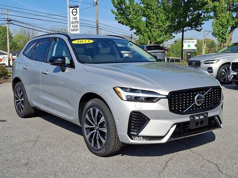 Certified 2023 Volvo XC60 B5 Plus w/ Climate Package AWD/4WD image 1