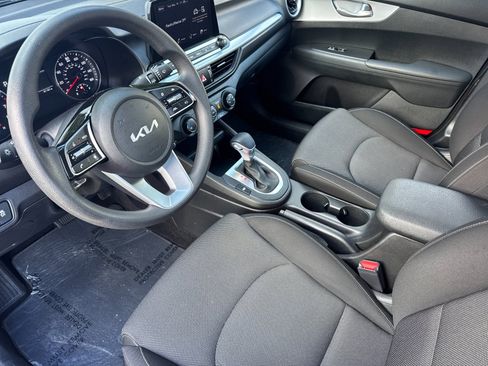 Certified 2023 Kia Forte LXS w/ LXS Technology Package image 10