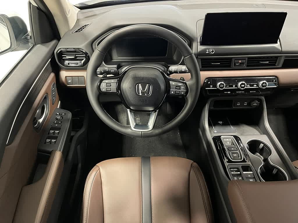 New 2026 Honda Pilot Touring image 14