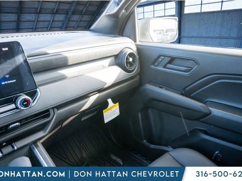 New 2026 Chevrolet Colorado W/T w/ WT Custom Package AWD/4WD image 15