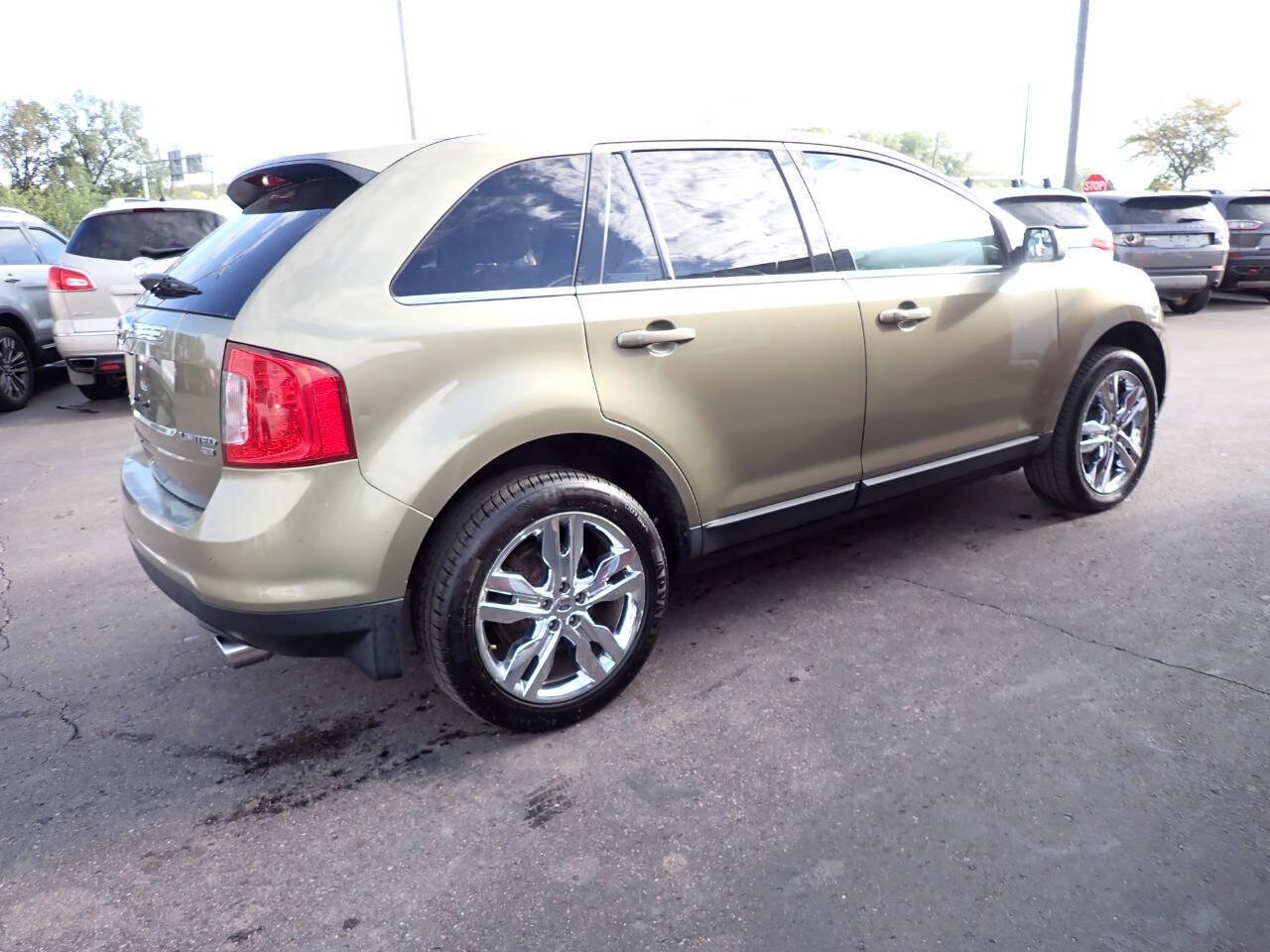 Used 2013 Ford Edge Limited AWD/4WD image 6