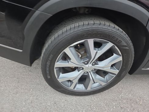 Used 2021 Hyundai Palisade SEL w/ Premium Package FWD image 4