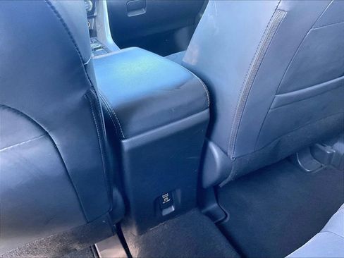 Used 2023 Mitsubishi Eclipse Cross SE image 29