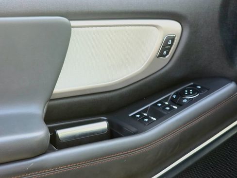 Used 2025 Ford Expedition Active image 11