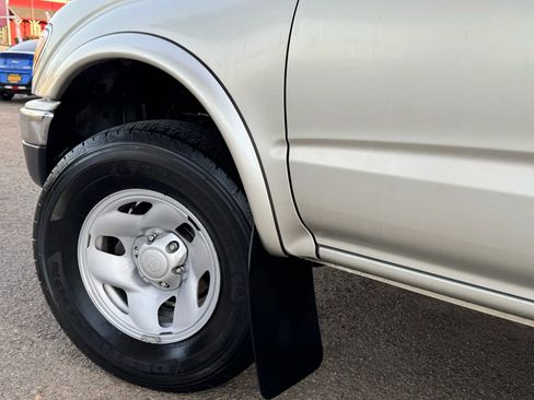 Used 2003 Toyota Tacoma PreRunner image 11