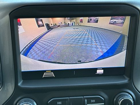 Used 2020 Chevrolet Silverado 1500 LT w/ Trailering Package AWD/4WD image 26