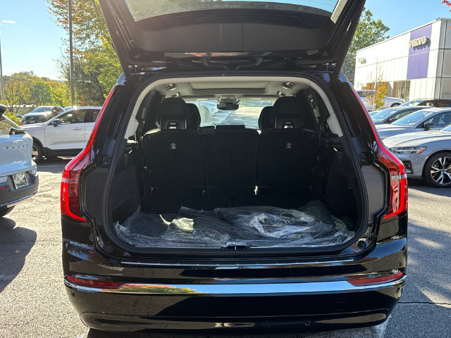 Used 2026 Volvo XC90 B6 Plus w/ Protection Package Premier AWD/4WD image 25