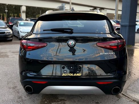 Used 2019 Alfa Romeo Stelvio image 6