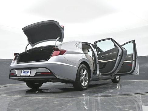 Certified 2023 Hyundai Sonata SE w/ Cargo Package FWD image 49