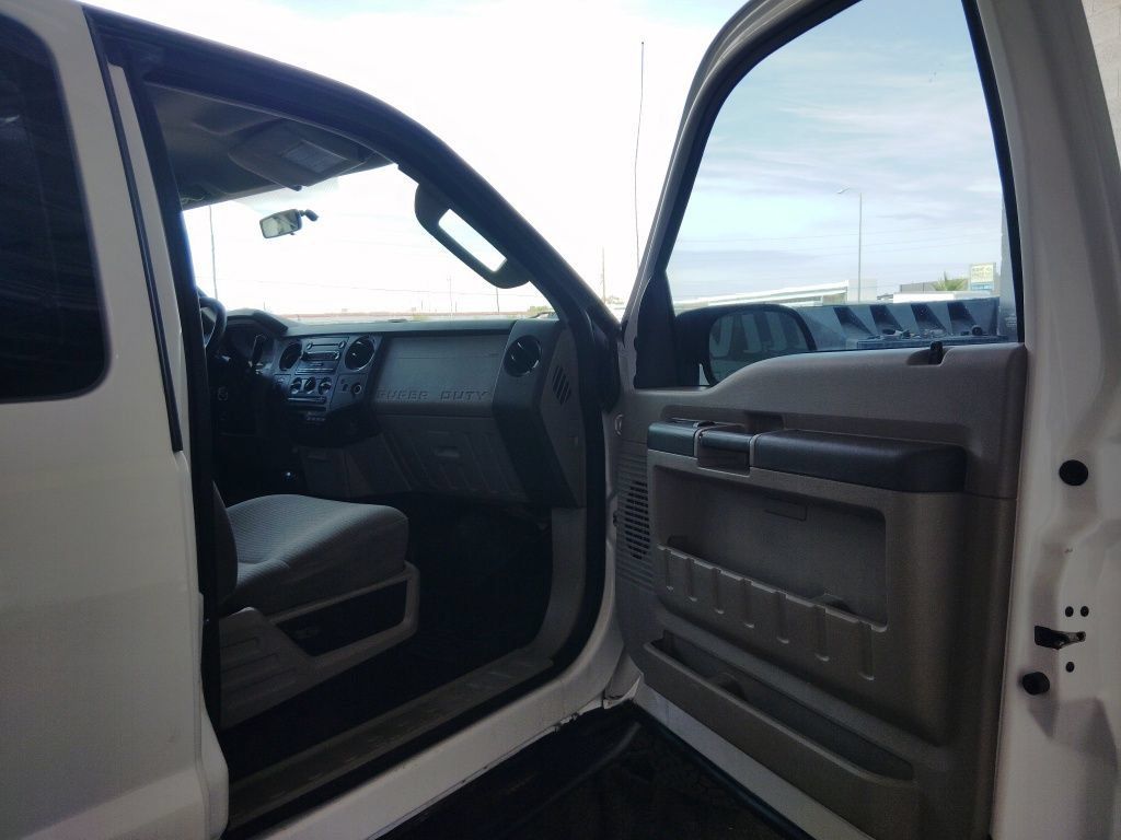 Used 2008 Ford F350 4x4 SuperCab Super Duty image 9