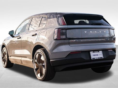 New 2026 Volvo EX30 Plus w/ Protection Package image 6