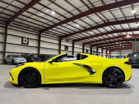 Used 2020 Chevrolet Corvette Stingray Premium Cpe w/ 3LT Preferred Equipment Group RWD image 8