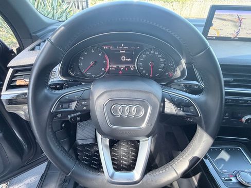 Used 2018 Audi Q7 3.0T Premium AWD/4WD image 13