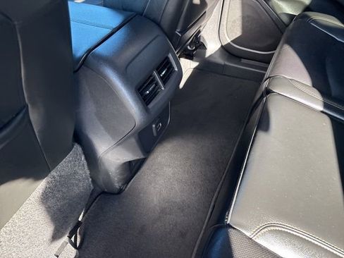 Used 2019 GMC Terrain SLT image 29