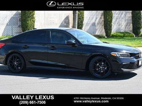 Used 2024 Honda Civic Sport image 3