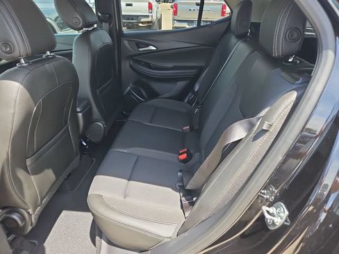 Used 2025 Buick Encore GX Preferred FWD image 22