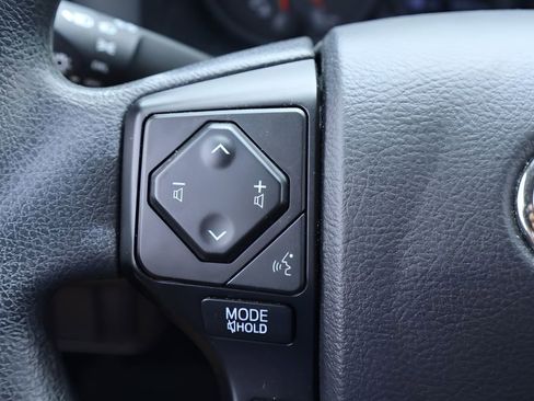 Certified 2022 Toyota Tacoma SR w/ SR Convenience Package image 21