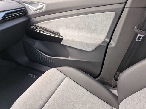 Certified 2023 Volkswagen ID.4 Pro RWD image 19