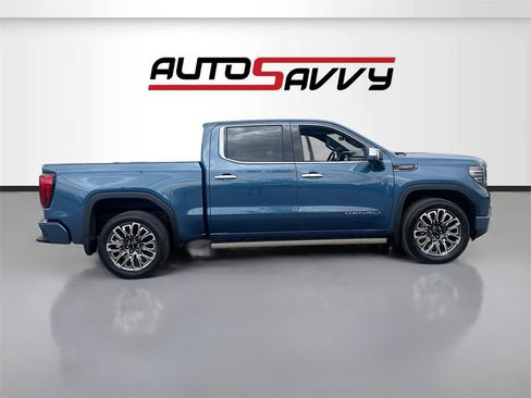 Used 2024 GMC Sierra 1500 Denali Ultimate image 8