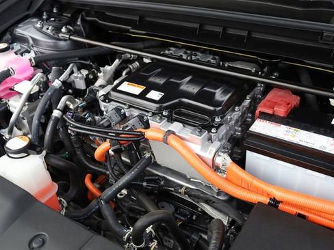 Used 2023 Lexus RZ 450e Premium image 8