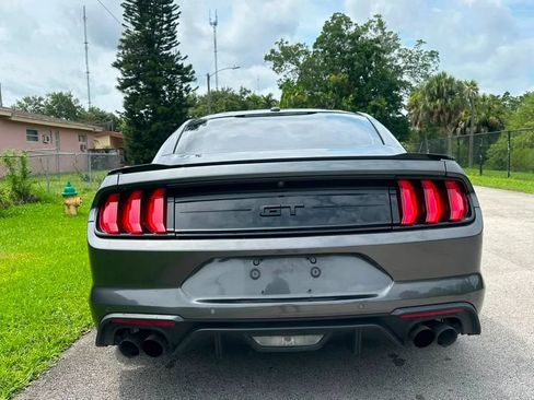 Used 2019 Ford Mustang GT w/ Black Accent Package RWD image 5