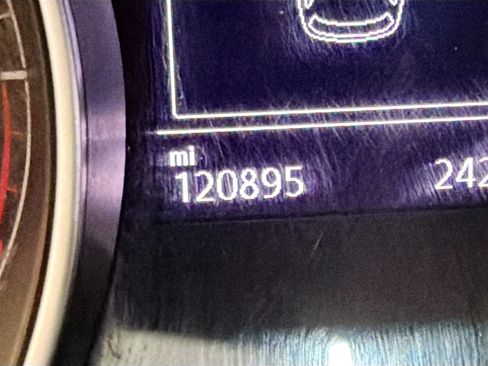 Used 2015 Volkswagen Golf TDI SEL image 18