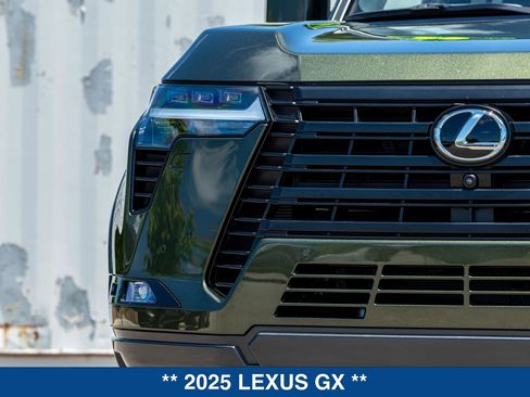Used 2025 Lexus GX 550 w/ Accessory Package (Z1) AWD/4WD image 11
