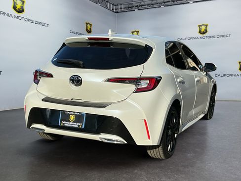 Used 2019 Toyota Corolla XSE image 5