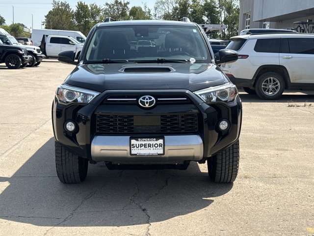 Used 2020 Toyota 4Runner TRD Off-Road AWD/4WD image 12