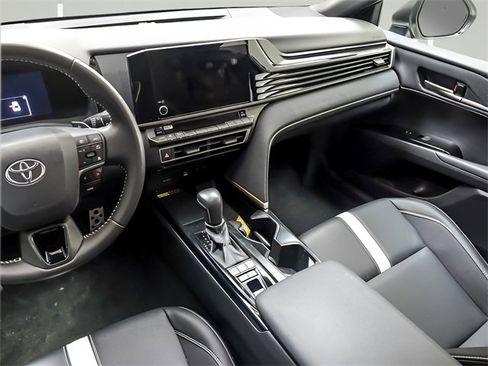 Certified 2025 Toyota Camry SE image 13